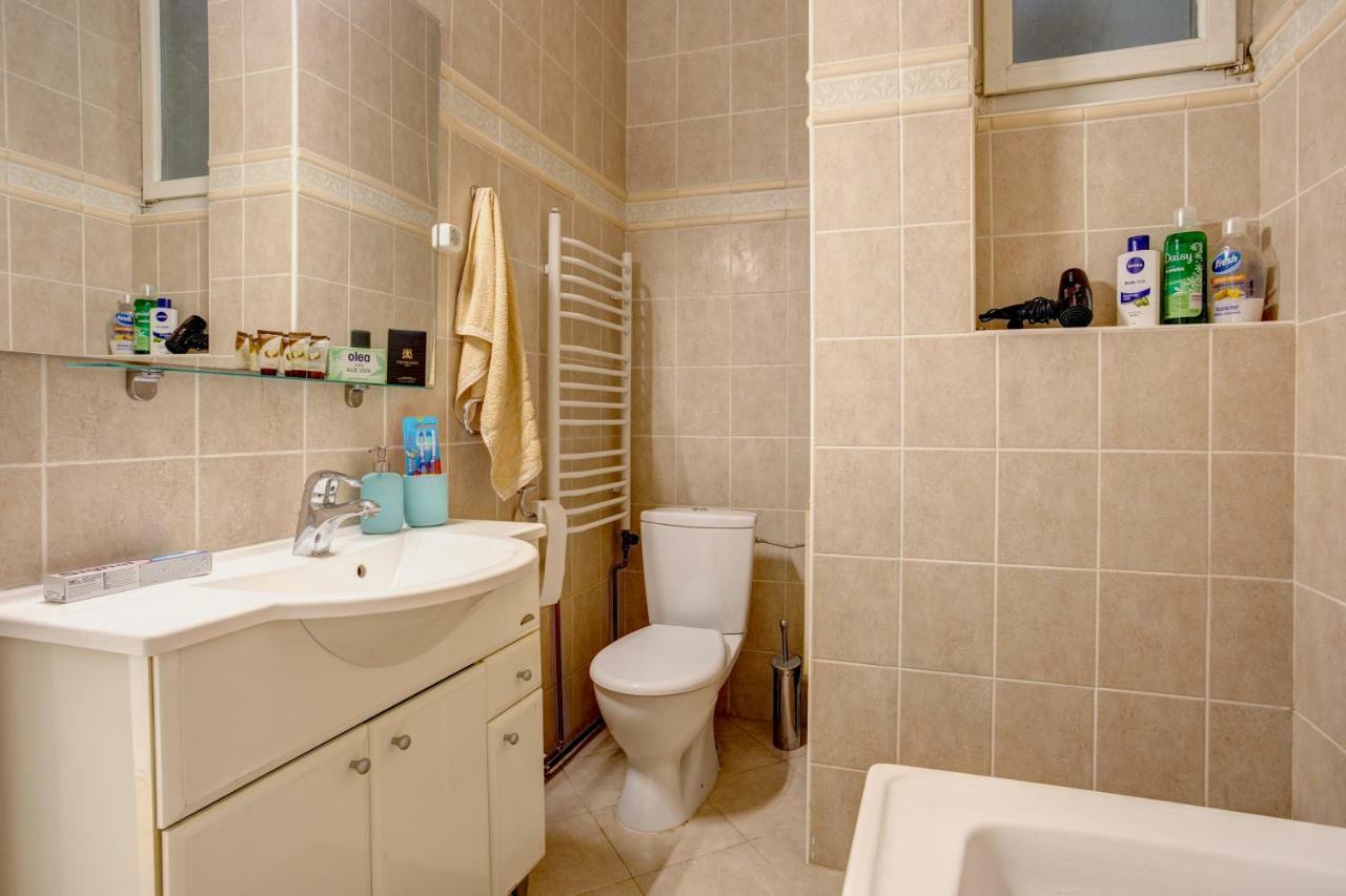Dora Apartment Belgrad Exteriör bild