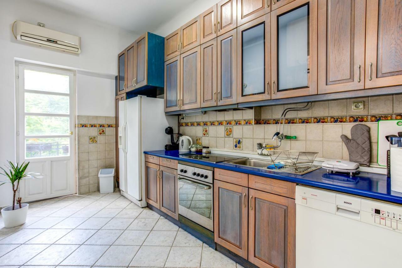 Dora Apartment Belgrad Exteriör bild